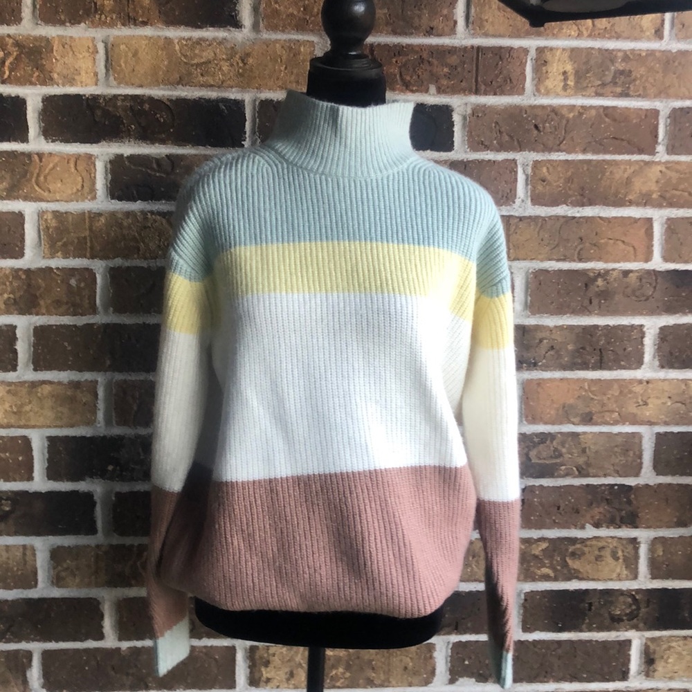 Ann Taylor Colorblock Mock Neck Wool Sweater Size Small - Picture 2 of 8